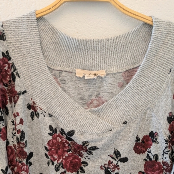 No Frills Los Angeles V Neck Pullover Rose Grey Sweater 3X - Picture 6 of 6